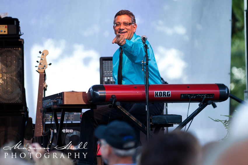 Bluesfest 2011 - Root Doctor 218_iPad